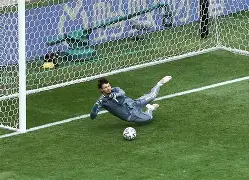 包含巴列卡诺队员疑似因伤退出比赛!的词条 包含巴列卡诺队员疑似因伤退出比赛!的词条